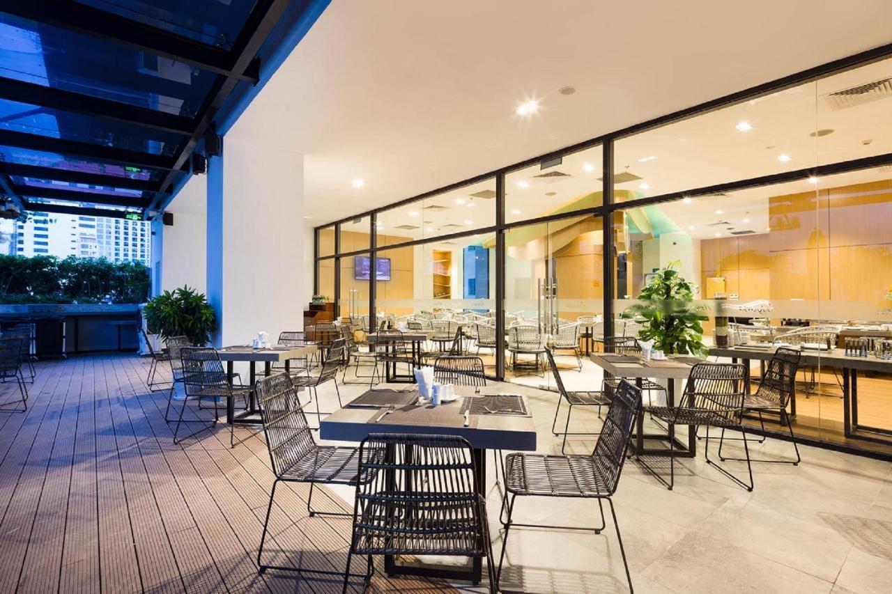 Atlantica Balcony Ocean View Serviced Apartment Nha Trang Buitenkant foto